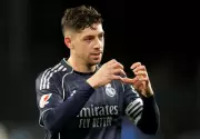 Federico Valverde's Last-Gasp Goal Keeps Real Madrid's Title Hopes Alive