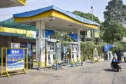 Fuel Retailers in Chhatrapati Sambhajinagar Protest OMCs' Advance Payment System