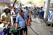 Fuel Tax Cut Fails to Lower Petrol Prices in Mumbai as Companies Absorb Benefit