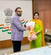 IAS Officer Vipin Itankar Takes Charge as Nagpur's 52nd Municipal Commissioner