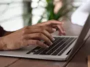 India's Job Market Paradox: High Postings, Cautious Hiring, and AI Reshaping Roles