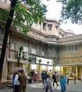 KEM Hospital's Radial Lounge Boosts Cardiac Care Capacity in Mumbai