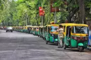 Kolkata Auto-Rickshaw Crisis Deepens as LPG Shortage Hits Operations
