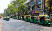 Kolkata Auto Services Normalize as LPG Fuel Panic Subsides, Queues Shorten