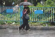 Kolkata's Temperature Plummets 11°C Below Normal After Thunderstorm and Hail