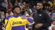 LeBron James Cleared to Play as Lakers Face Rockets in Crucial Western Conference Clash