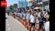LPG Shortage in Patna Hits Students, Bachelors in Hostels and Lodges