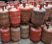 MP and MLA Address LPG Cylinder Shortage Crisis in Hoshiarpur District