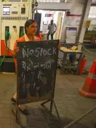 Nagpur Fuel Crisis: Motorists Forced to City Outskirts Amid Panic Buying