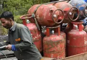 Panic Buying Triggers 20-30% Surge in LPG Bookings in Kangra, Himachal
