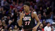 Philadelphia 76ers Rookie VJ Edgecombe Injured in Loss to Spurs, Team's Rotation Thins Further