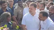Rahul Gandhi Halts Convoy for Impromptu Chat with Kerala Tea Workers