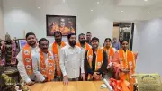 Shiv Sena (UBT) Loses Four Corporators in Akola to Shinde Faction in Midnight Coup