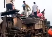 Sleeper Bus Overturns on Agra-Lucknow Expressway, One Woman Killed, 30 Injured