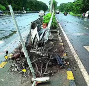 Tragic Pune Highway Crash: Man Killed, Wife and Son Injured After Scooter-Truck Collision