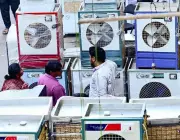 Vidarbha Swelters as Temperatures Soar Near 40°C, Marking Early Summer Onset