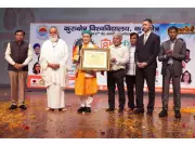 Vuon Tinh Yeu - Prem Ki Surdhara Wins Best International Film at Haryana Festival