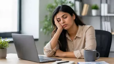 Beat the 2 PM Crash: Causes and Solutions for Afternoon Fatigue