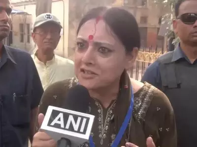 BJP Leader Agnimitra Paul's Car Vandalised in Stone-Pelting Incident in Asansol