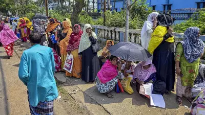Border Villages in Murshidabad Grapple with Infiltration Politics and Identity Fears