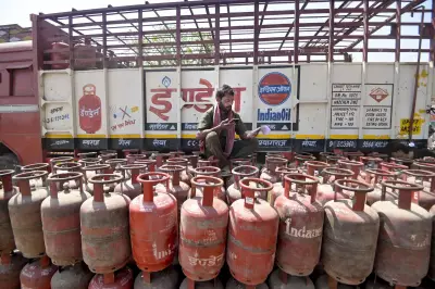 Commercial LPG Cylinder Prices Hiked: Delhi Sees Rs 195.50 Increase
