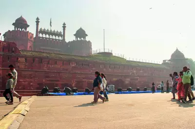 Delhi Dominates Foreign Tourist Arrivals but Lags in Visitor Stays, Survey Reveals