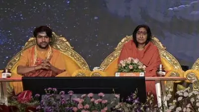 Dhirendra Shastri's Shivaji Remark Sparks Political Row in Nagpur