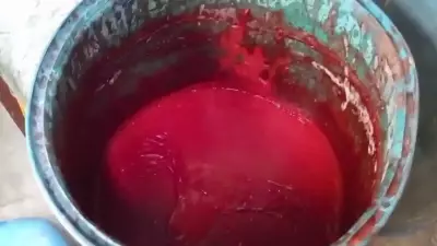 Hapur Food Unit Sealed for Unhygienic Tomato Sauce Production Using Banned Colors