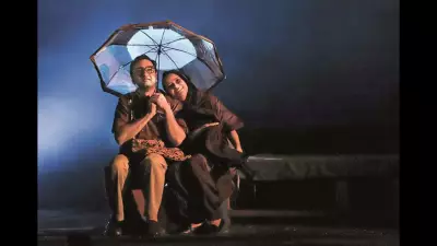 Ichheymoto's Je Janlagulor Akash Chhilo: A Nostalgic Bengali Play Review