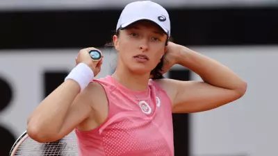 Iga Swiatek Breaks Silence on Team Changes, Defends Psychologist Amid Form Slump