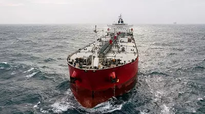 Indian LPG Vessel with Iranian Cargo Arrives in Mangalore, Another Crosses Strait of Hormuz