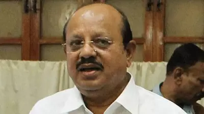 Karnataka Congress MLAs Fly to Delhi, Push for Major Cabinet Reshuffle