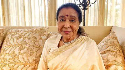 Legendary Playback Singer Asha Bhosle's Final Journey at Shivaji Park