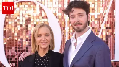 Lisa Kudrow's Emotional Return to Friends Stage with Son's Debut