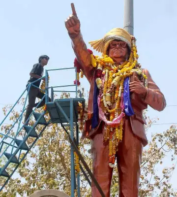 Mhow Honors Dr. BR Ambedkar's 135th Birth Anniversary with Reverence