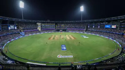 MI vs CSK Pitch Report: Wankhede Stadium Mumbai Surface Analysis