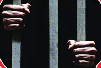 Mumbai Police Introduces Maroon Uniforms for Detainees to Enhance Safety