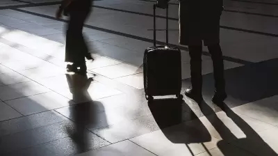 Navy Staffer Murders Girlfriend in Friend's Flat, Wheels Body in Suitcase