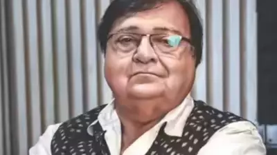 Rakesh Bedi Playfully Confronts Farah Khan Over Never Being Cast in Her Films