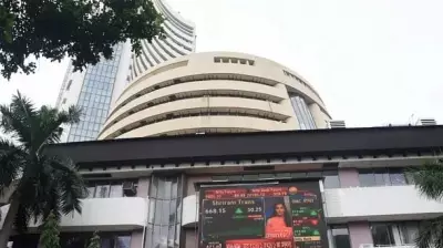 Sensex Crashes 1,613 Points, Nifty Plunges 495 in Early Market Trade