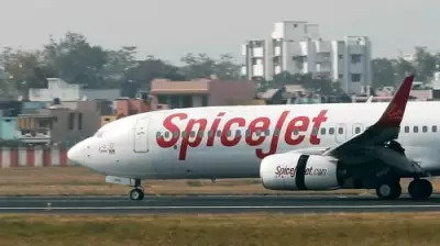 SpiceJet Faces Passenger Ire Over Midnight Flight Delay at Mumbai Airport