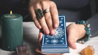 Tarot Cards Reveal Universe's Signals for Future Growth and Opportunities