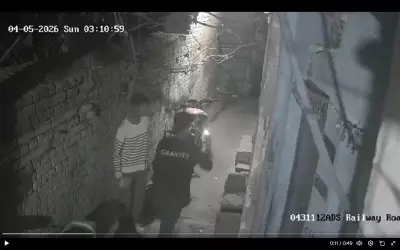 Two Men Attempt Arson in Delhi's Adarsh Nagar, Flee After Setting House Ablaze