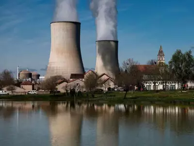 US Firms Develop Small Modular Reactors for Cheaper, Flexible Nuclear Power