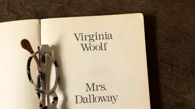 Virginia Woolf's Timeless Quote on Intellectual Freedom in the Digital Age