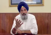 AAP faces more exits as 2 Lok Sabha MPs may leave, claims SAD leader Majithia