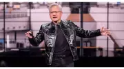 AI Titans Clash Over US Chip Sales to China: Amodei vs. Huang