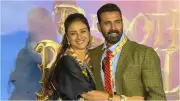 Akshay Kumar and Tabu Reunite After 25 Years for 'Bhooth Bangla' Horror-Comedy