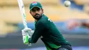 Babar Azam Loses Cool When Questioned on Finishing Matches Like Virat Kohli