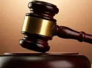 Bombay High Court Quashes Voyeurism FIR, Says Staring Not Covered Under IPC 354C